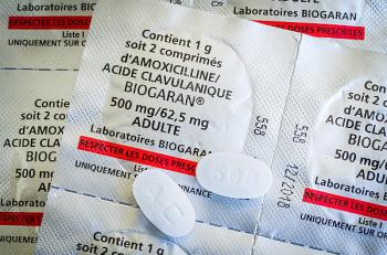 Amoxicilline et paracétamol : retour à la normale dans les deux semaines, promet le ministre de la Santé
