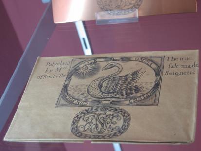 Paquet de Sel Polychreste avec le cygne, emblème de la famille Seignette